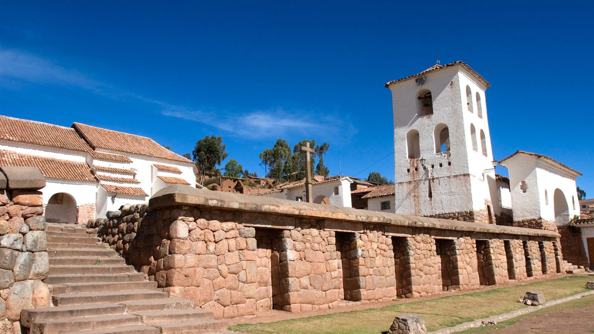 Valle Sagrado + Machu Picchu por Tren 2 Días 1 Noche